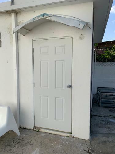 Hostal Cacique 2260