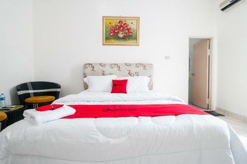 Hostal Reddoorz @ Jalan Diponegoro Lampung