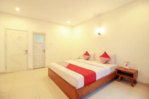 Hostal Oyo 396 Tibrae Residence Syariah