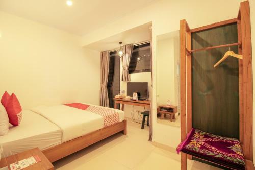 Hostal Oyo 396 Tibrae Residence Syariah