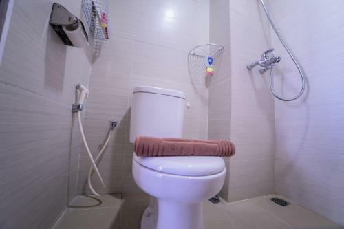 Modern 2 Br @ Gateway Pasteur Apartment Near Pasteur Exit Toll By Travelio