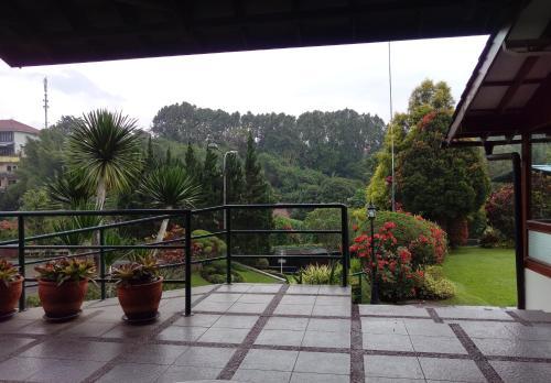 Hostal Samami Garden