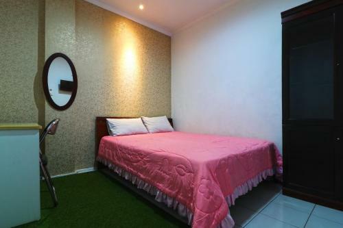 Hostal The Blessing House Bed And Breakfast