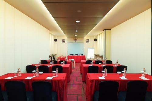 Best Western Kindai Hotel