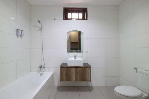Hotel Mk House Tendean