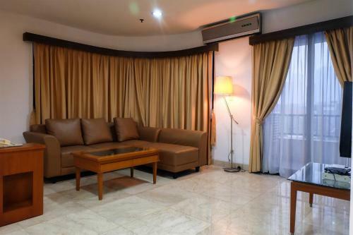Spacious 2 Br Apartment Park Royale By Travelio