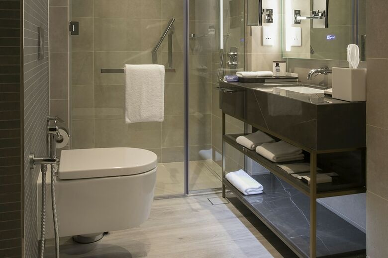 Hotel Al Manshar Rotana