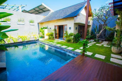 Sun Shoot Villas Seminyak - Villa Sandat