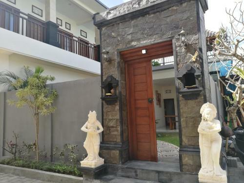 Hostal Dikubu Belong Seminyak