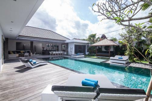 Villa Papiya