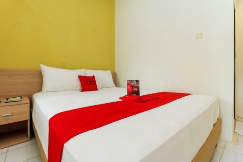 Hostal Reddoorz @ Slamet Riyadi
