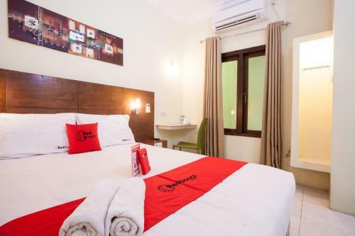 Hostal Reddoorz Plus Near Marvell City