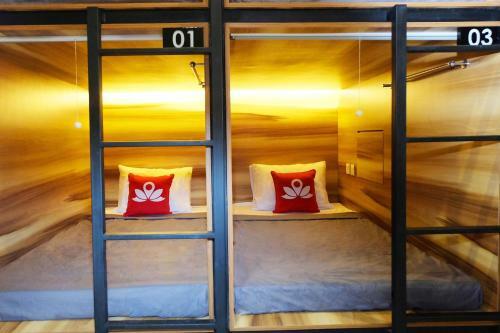 Zen Hostel Gubeng Station 2