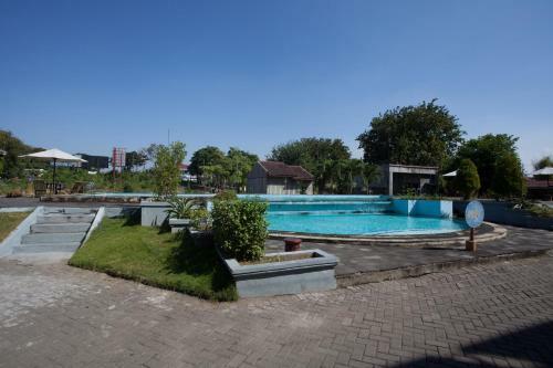 Hotel Reddoorz Plus @ Hr Muhammad