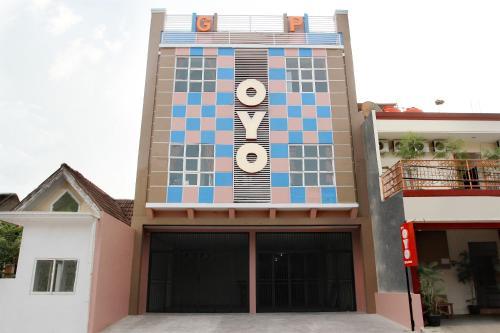 Hotel Oyo 120 Gp Residence