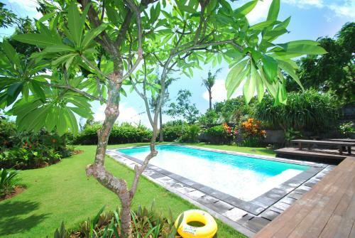 Kajane Tulamben Bali