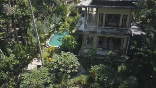 Hostal Junjungan Guesthouse
