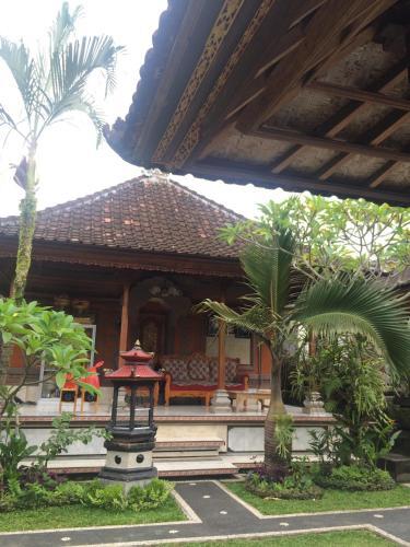 Bed & Breakfast Pondok Ayu Homestay
