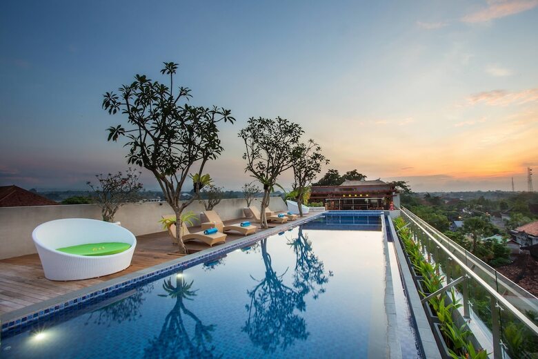 Hotel Maxonehotels At Ubud - Chse Certified