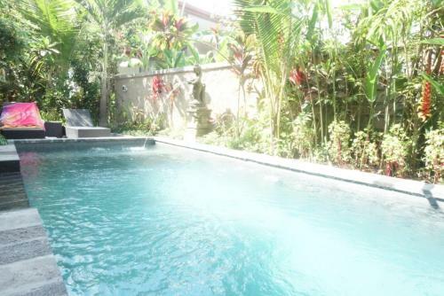 Hostal Restu House