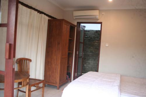 Run House B&B