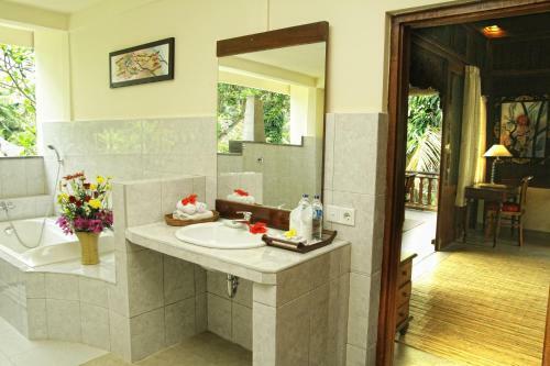 Hotel Kebun Indah