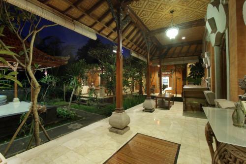 Hostal Soca Garden Guest House