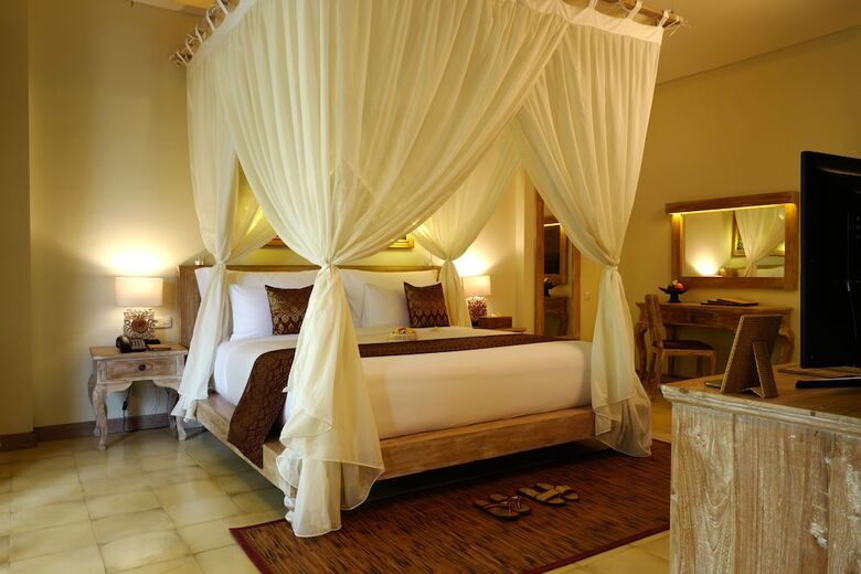Hotel The Udaya Resorts And Spa
