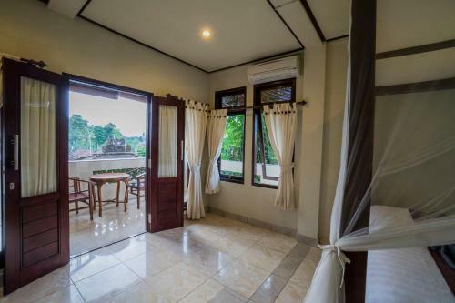 Hostal Bangbang Family House