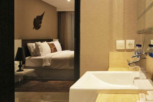 The Sterling Hotel & Villas