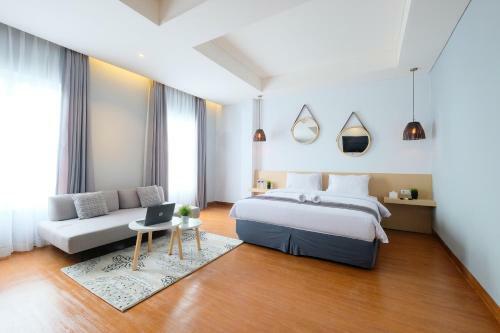 Lopi Hotel Makassar