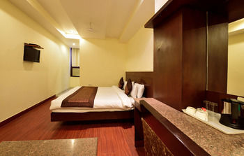 Hotel The Raj