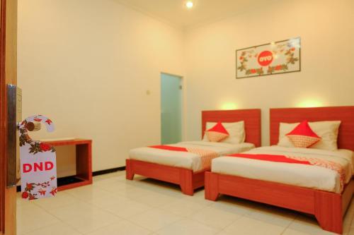 Bed & Breakfast Oyo 446 Hotel Kawi Surapatha