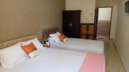 Hostal My Place