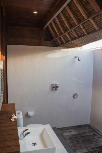Hostal Lembongan Mantra Huts