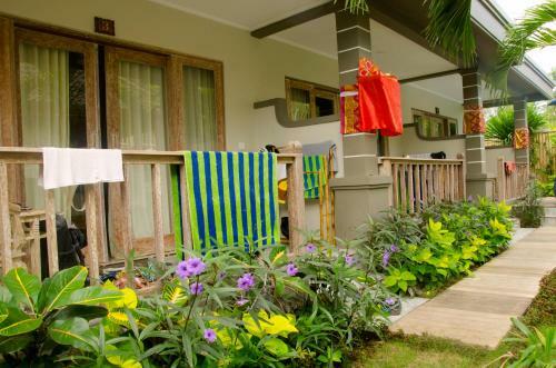 Hostal Kakiang Guesthouse