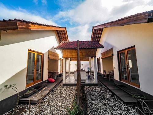 Bed & Breakfast Living Room Lembongan