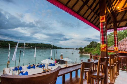 Hotel The Kubu221 Ceningan