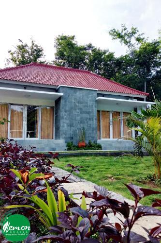 Lemon Hostel Lembongan