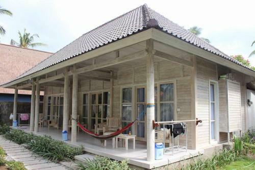 Hostal Vista Huts Lembongan