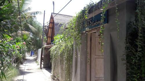 Hostal Vista Huts Lembongan
