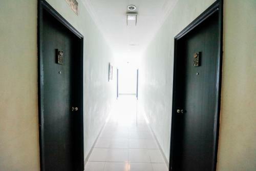 Hotel Reddoorz Plus @ Jalan Dr Sutomo Pekanbaru