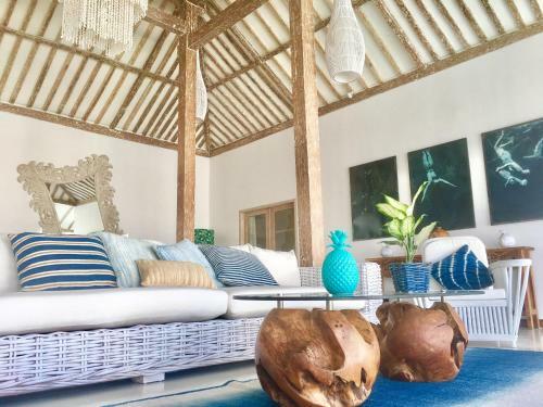De'coco Villa And Suites