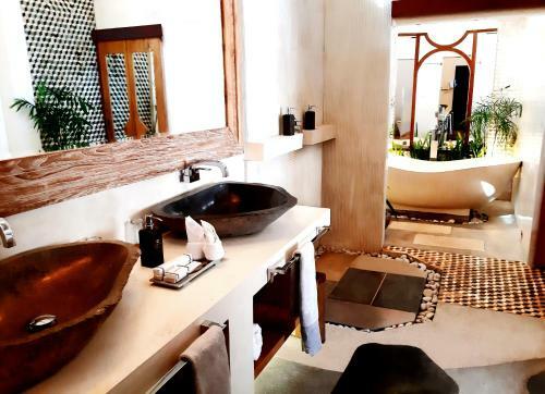 The White Key Luxury Villas