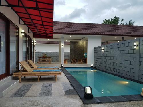 Villa Pine Tree