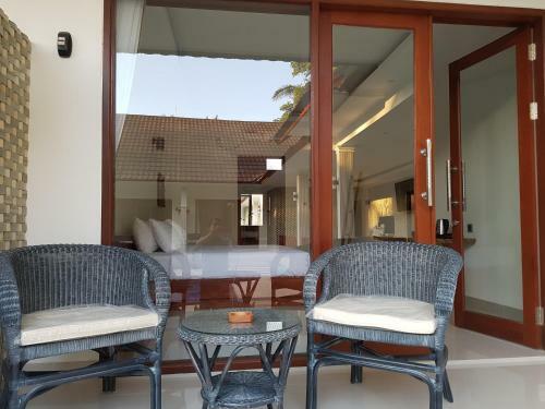 Villa Pine Tree