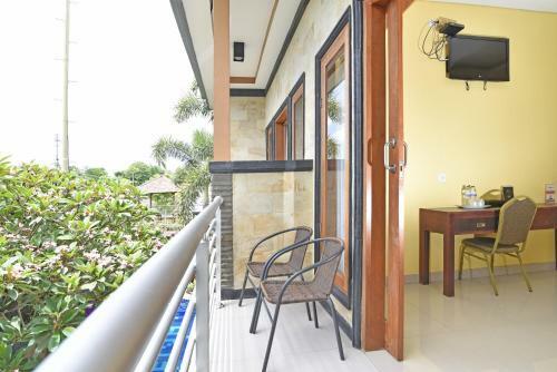 Hostal Reddoorz Near Garuda Wisnu Kencana