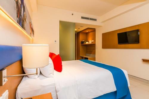 Hotel Zen Rooms Kuta Square Mall