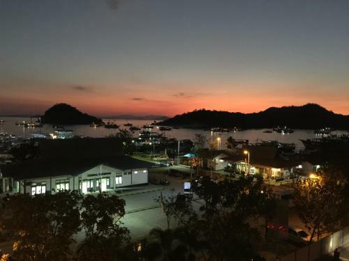Blue Ocean Hotel