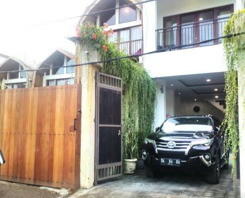 Wooden Luxury Villa